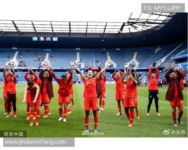 加维领衔新一代足球天才崛起，助力球队重塑辉煌未来