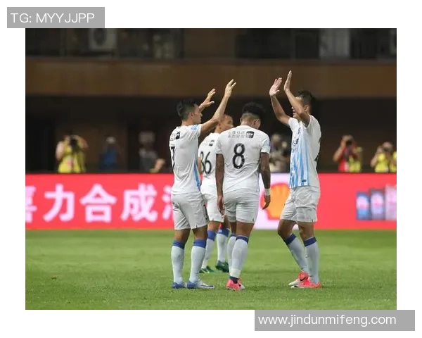 恒大与富力精彩对决集锦回顾赛场瞬间尽显足球魅力与激情